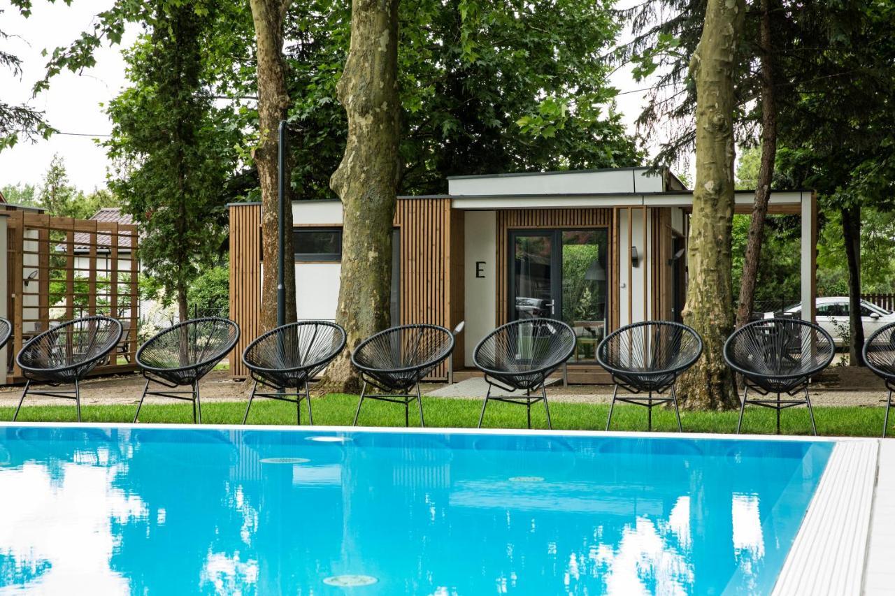 Barack Thermal & Natura Apartments Tiszakécske Buitenkant foto